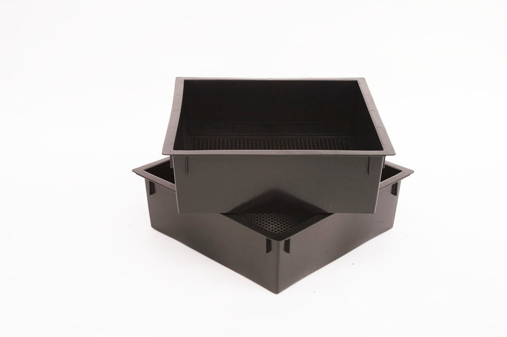 Package of two Worm Factory trays. colour black. 